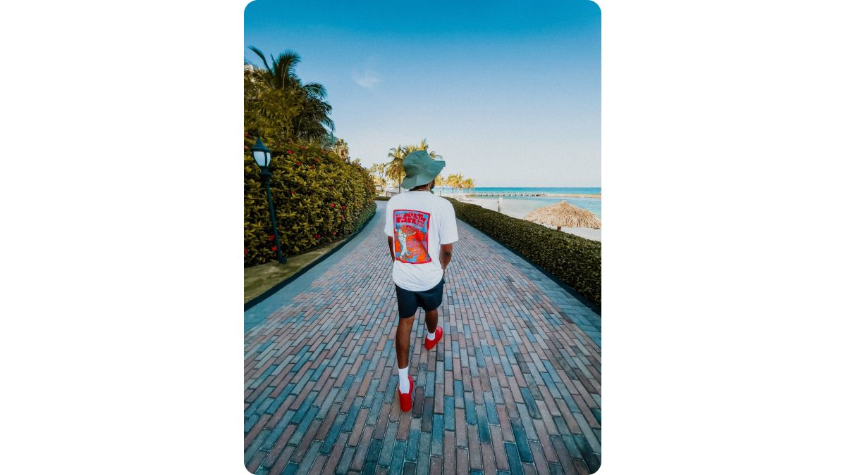 Сочетание зеленого и красного в одежде