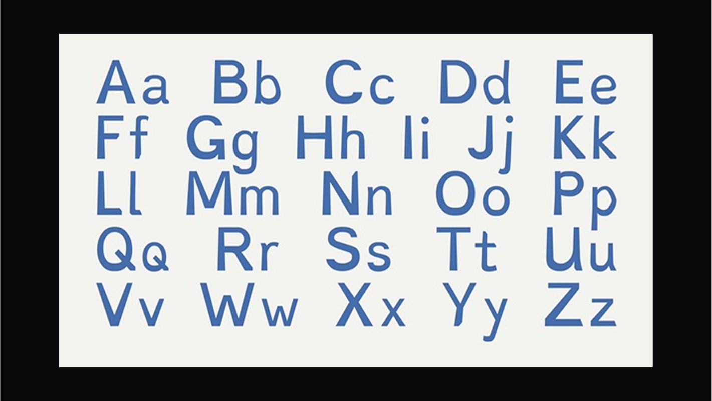 На картинке изображён набор латинских заглавных и строчных букв шрифта Dyslexie от A до Z в синем цвете.